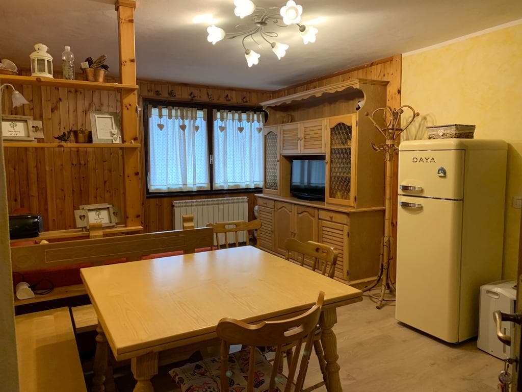 Soggiorno dell'appartamento staybycampiglio